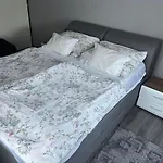Talaber Vendeghaz Lägenhet